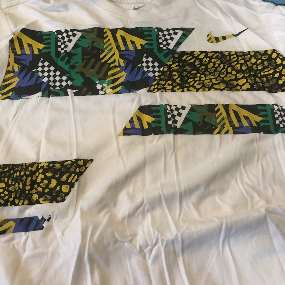 Nike Dri-fit T